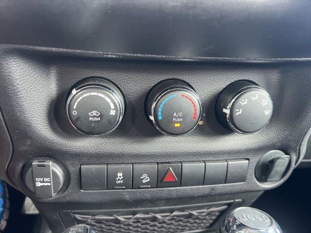 Certified 2016 Jeep Wrangler Unlimited Sport w/ Connectivity Group AWD/4WD image 57