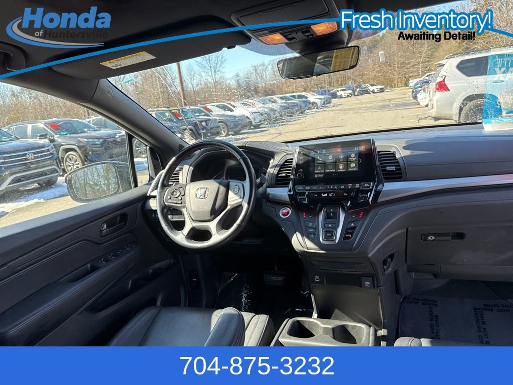 Used 2024 Honda Odyssey Sport image 14