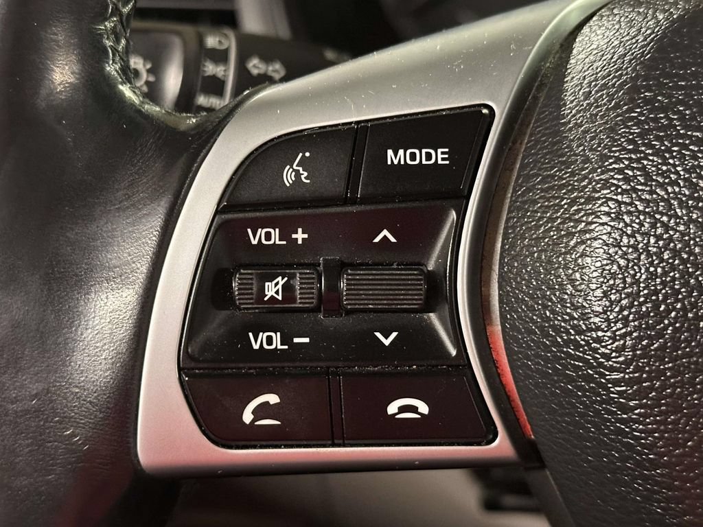 Used 2019 Hyundai Sonata Limited FWD image 26