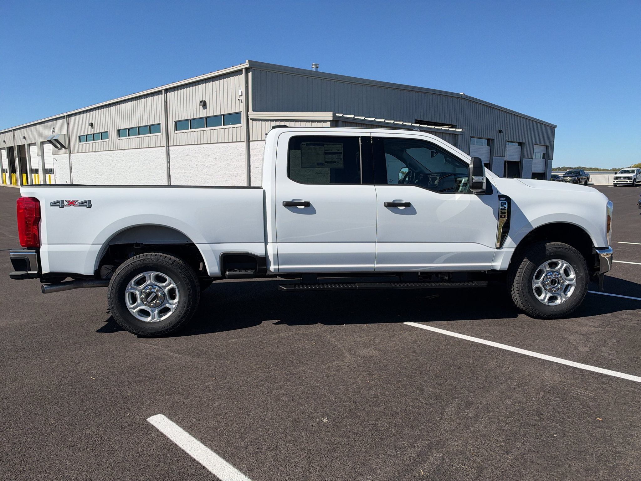 New 2027 Ford F250 XLT AWD/4WD image 4