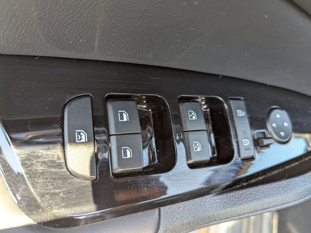 Certified 2023 Kia Sportage EX image 15