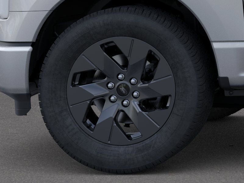 New 2025 Ford F150 Lightning Flash AWD/4WD image 19
