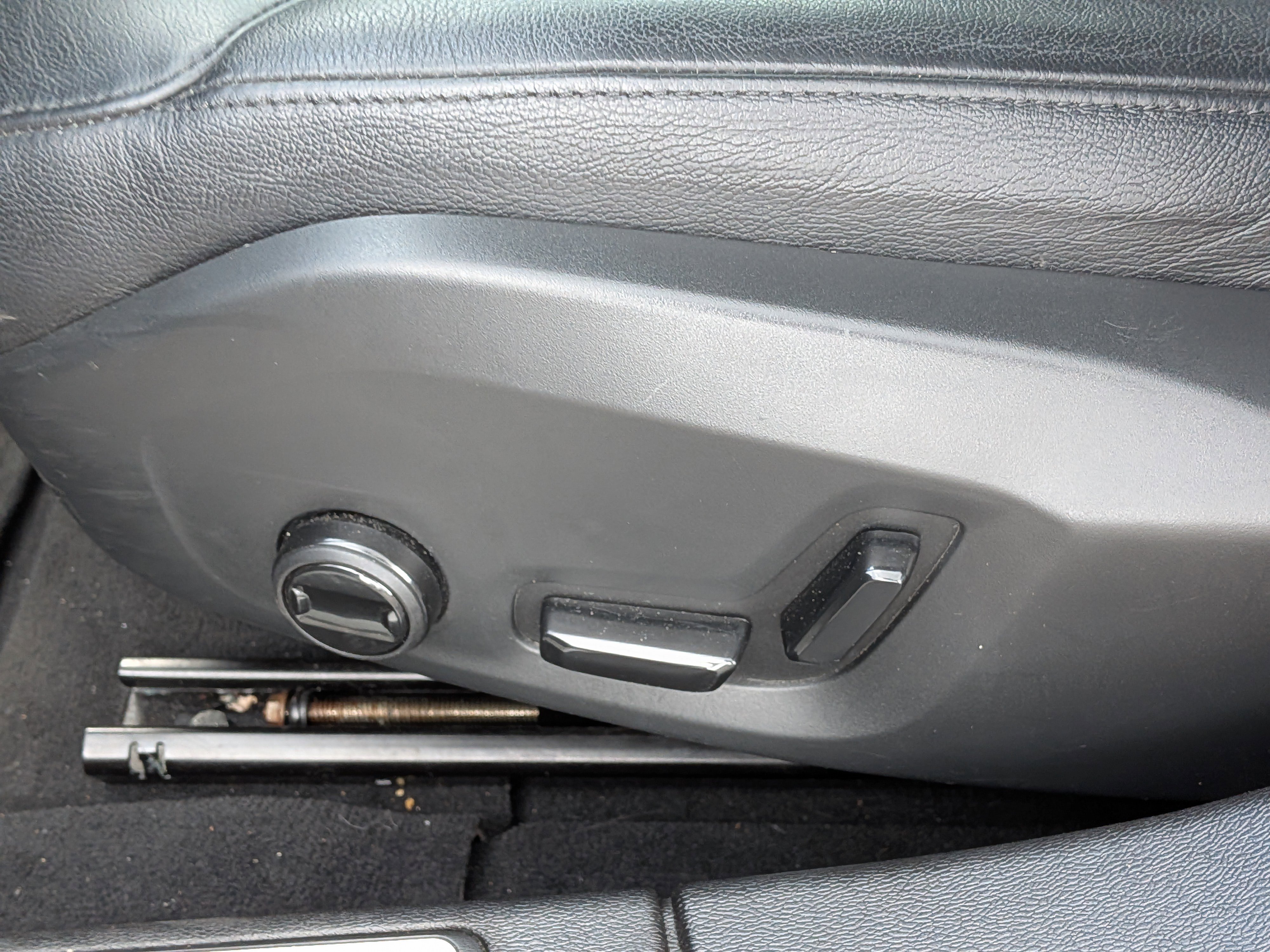 Used 2024 Volvo S60 B5 Core image 20