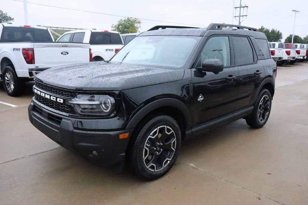 New 2025 Ford Bronco Sport Outer Banks w/ Outer Banks Tech Package+ image 11