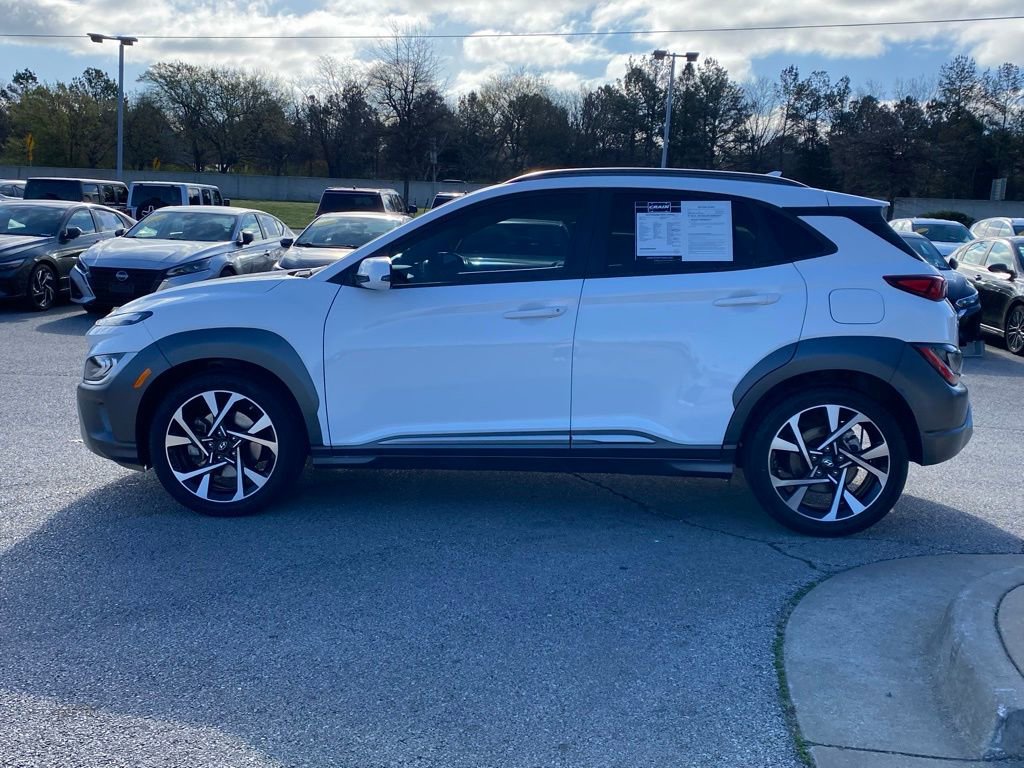 Used 2022 Hyundai Kona Limited image 4