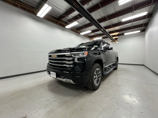 Certified 2023 Chevrolet Silverado 1500 High Country w/ Technology Package image 4