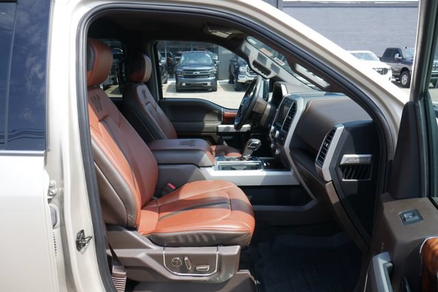 Used 2018 Ford F150 King Ranch w/ Equipment Group 601A Luxury AWD/4WD image 29