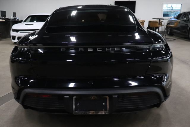 Used 2021 Porsche Taycan RWD image 4