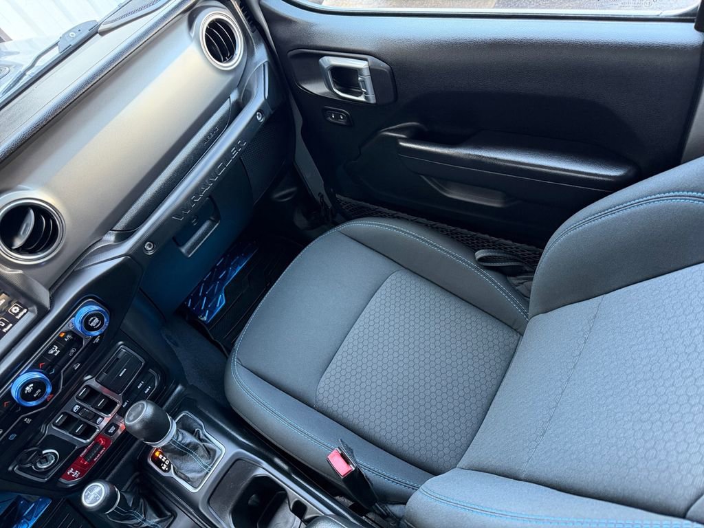 Used 2021 Jeep Wrangler Unlimited Rubicon 4xe image 23