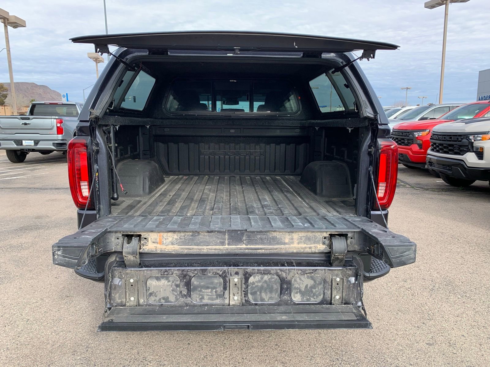 Used 2022 GMC Sierra 1500 Denali image 48