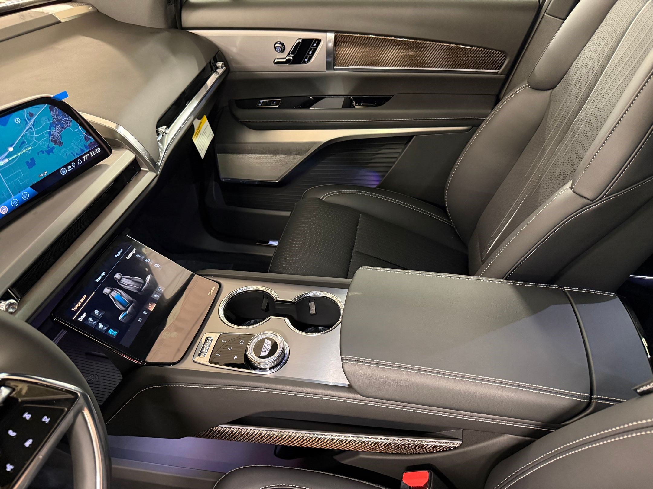 New 2027 Cadillac Vistiq Luxury AWD/4WD image 41