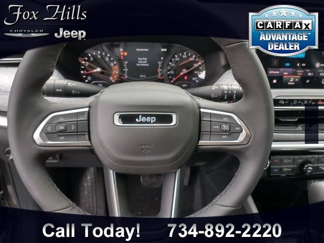 New 2023 Jeep Compass Latitude w/ Convenience Group AWD/4WD image 9