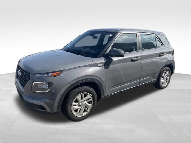 Used 2021 Hyundai Venue SE FWD image 2