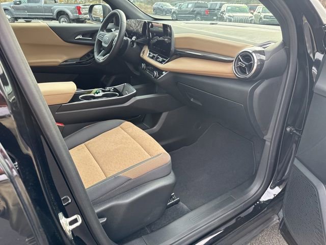 Used 2026 Chevrolet Equinox ACTIV image 36