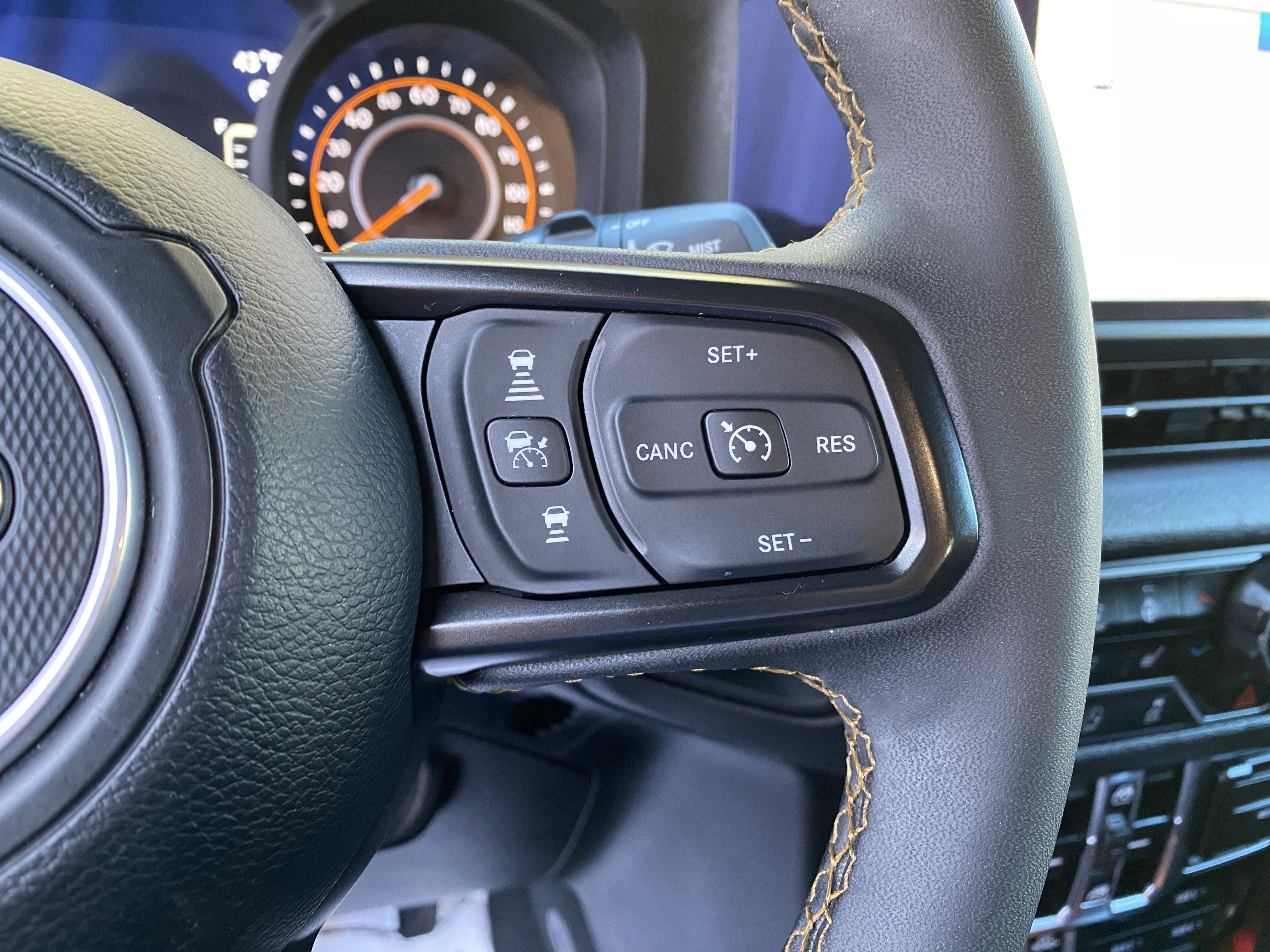 Used 2024 Jeep Wrangler Willys image 21