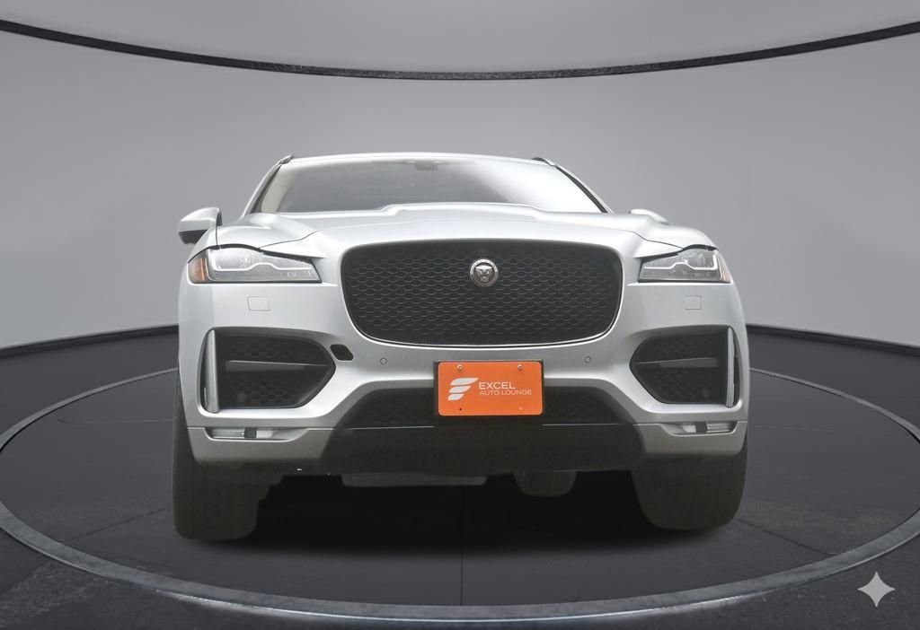 Used 2020 Jaguar F-PACE R-Sport image 46