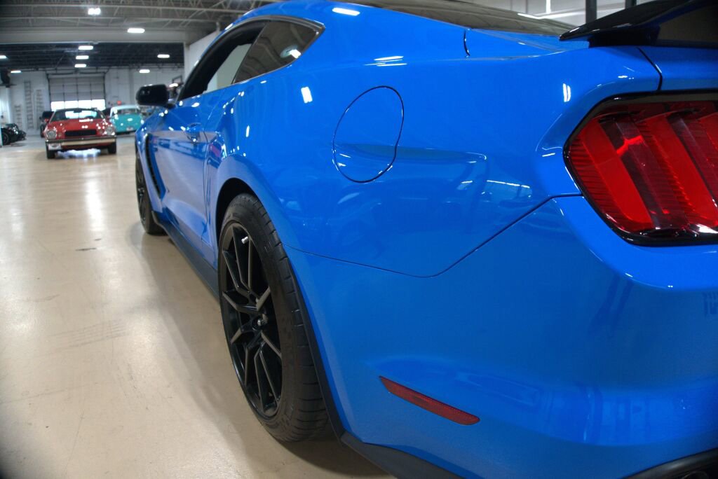 Used 2017 Ford Mustang Shelby GT350 w/ Electronics Package image 18