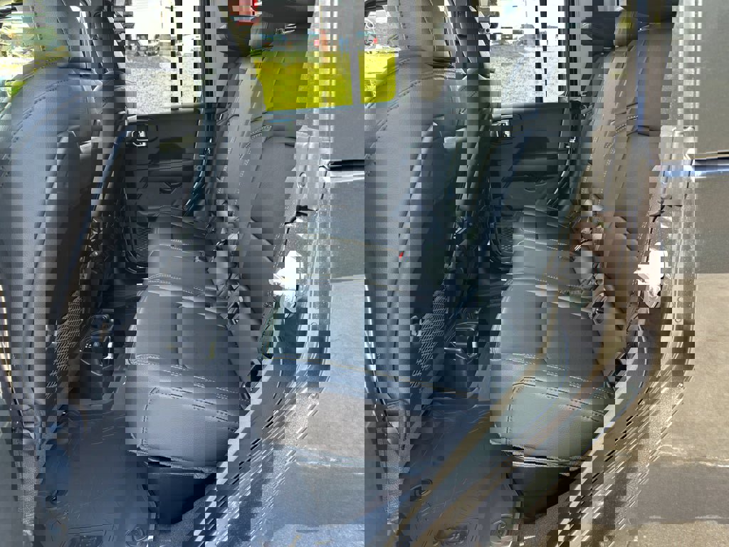 New 2025 Jeep Gladiator Sport image 20