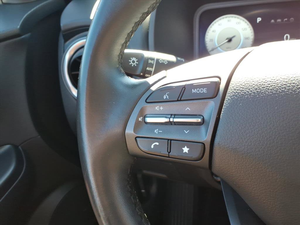 Used 2023 Hyundai Kona Limited w/ Cargo Package image 15