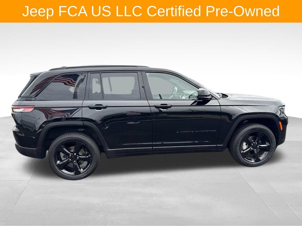 Certified 2024 Jeep Grand Cherokee Limited w/ Black Appearance Package AWD/4WD image 2