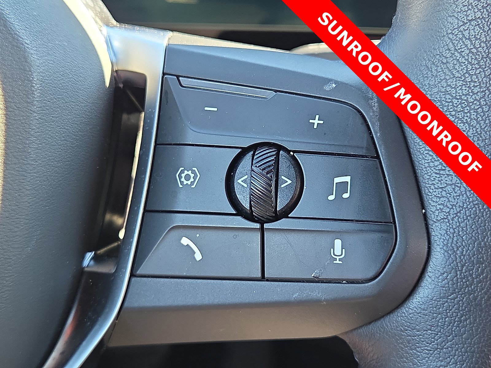 Used 2025 BMW X2 xDrive28i image 22