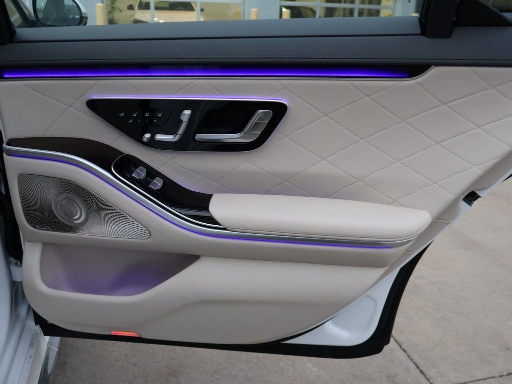 New 2026 Mercedes-Benz S 580 4MATIC Sedan image 16