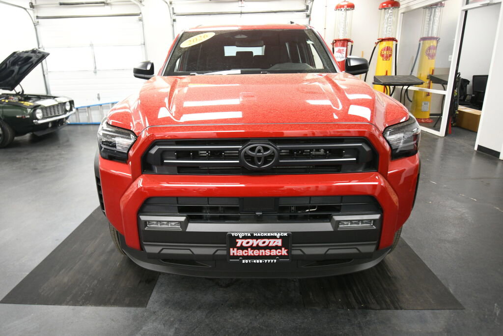 Used 2026 Toyota 4Runner SR5 image 3
