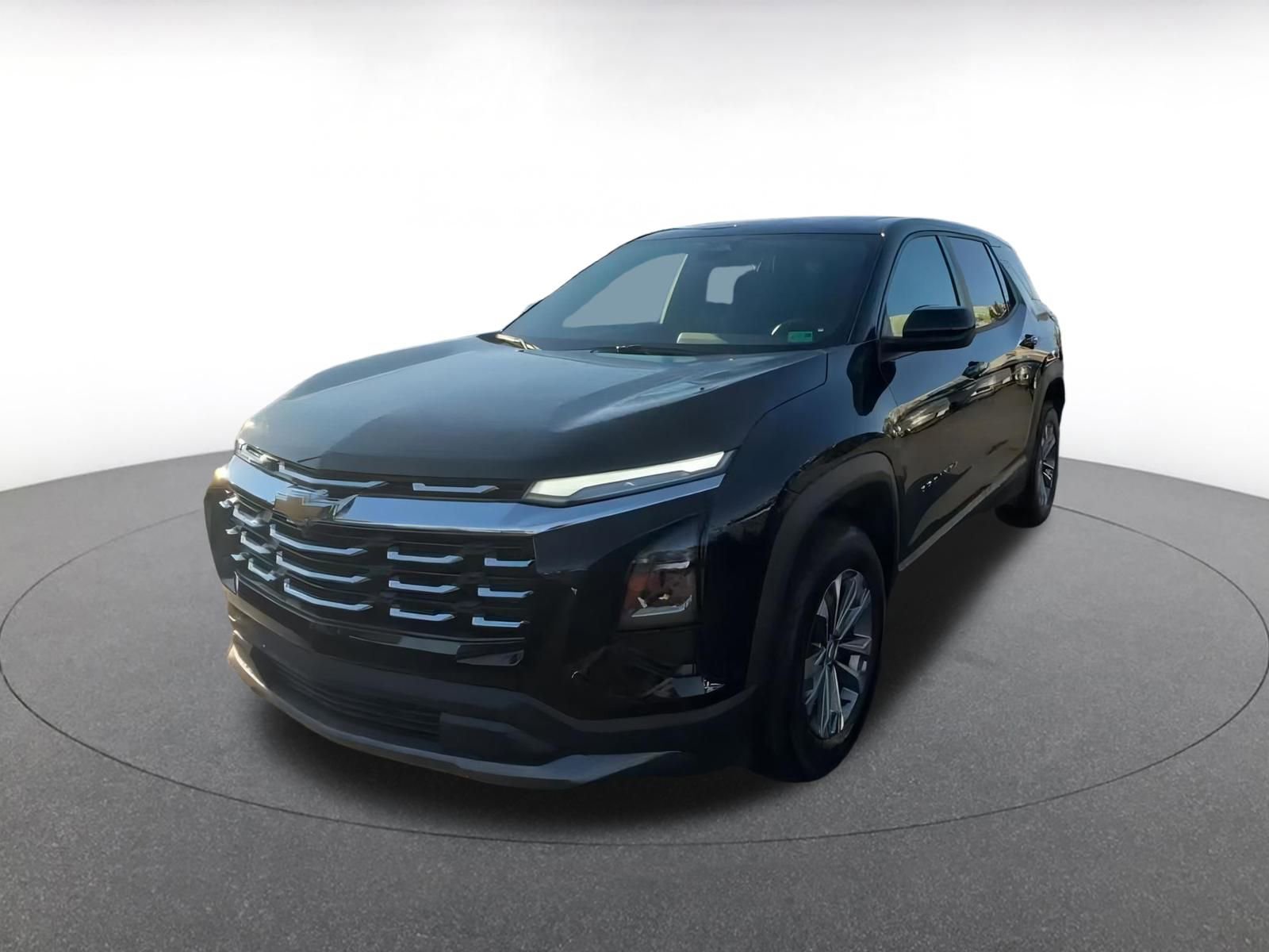 Used 2025 Chevrolet Equinox LT image 7