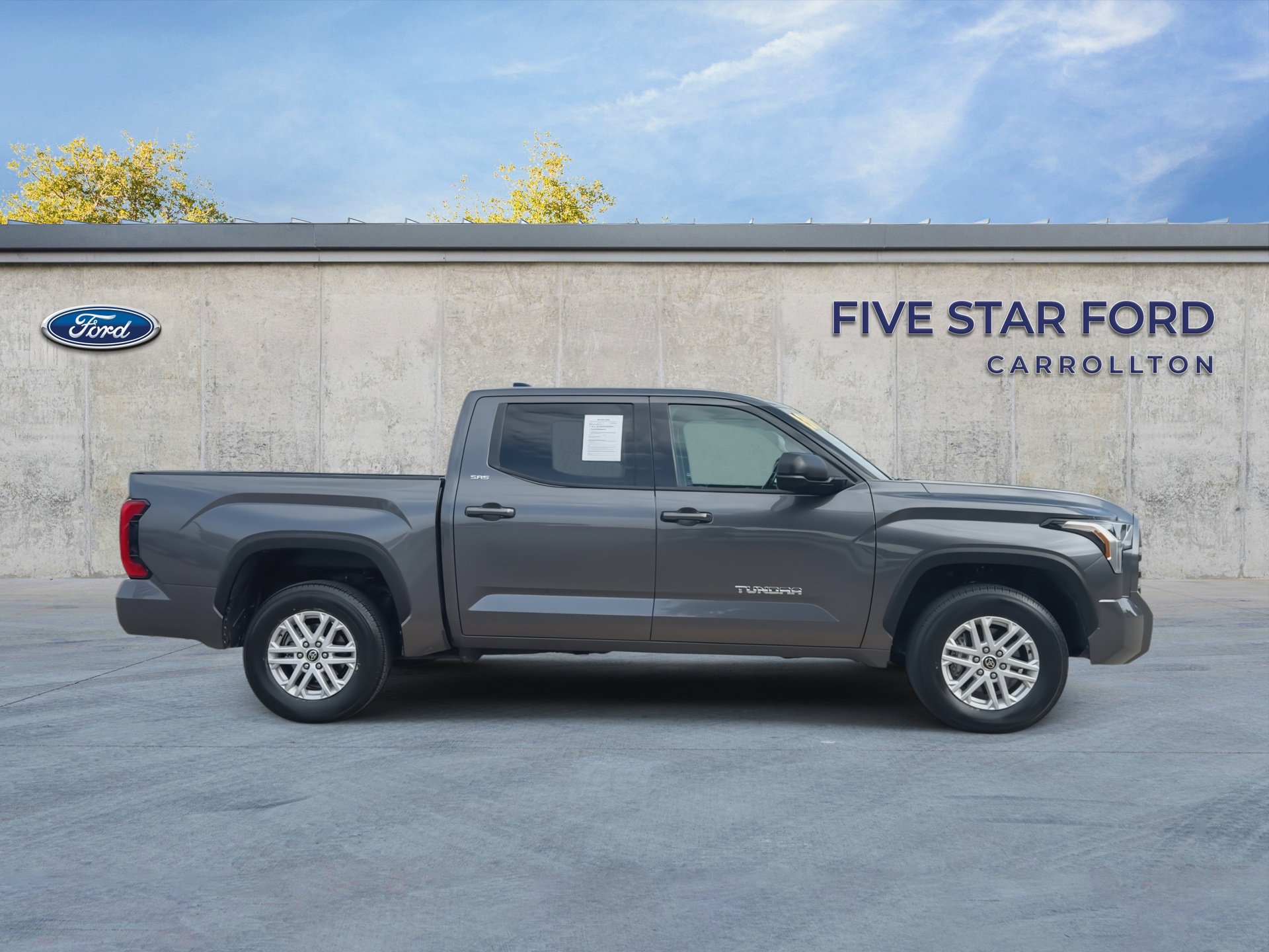 Used 2023 Toyota Tundra SR5 w/ SR5 Premium Package RWD image 9