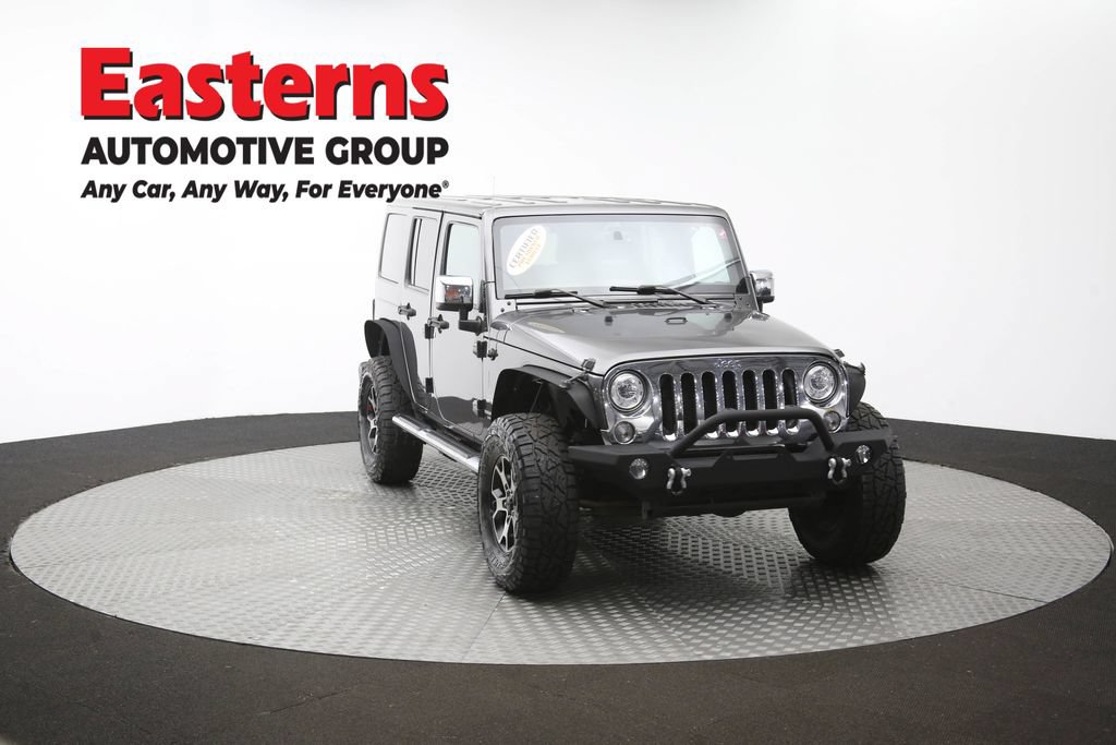 Used 2017 Jeep Wrangler Unlimited Sahara w/ Dual Top Group AWD/4WD image 51