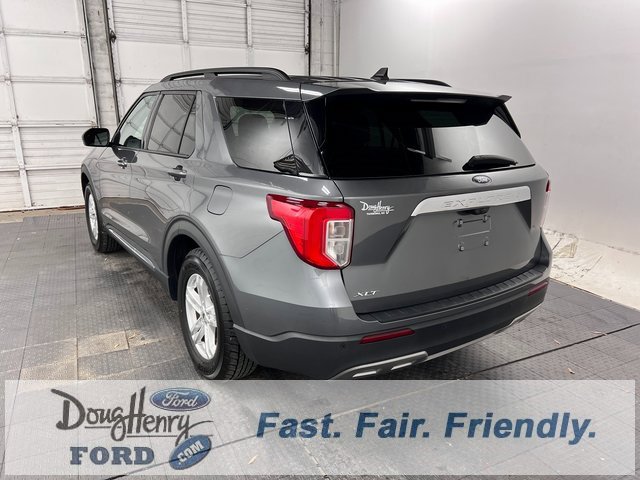 Used 2023 Ford Explorer XLT w/ Equipment Group 202A image 5