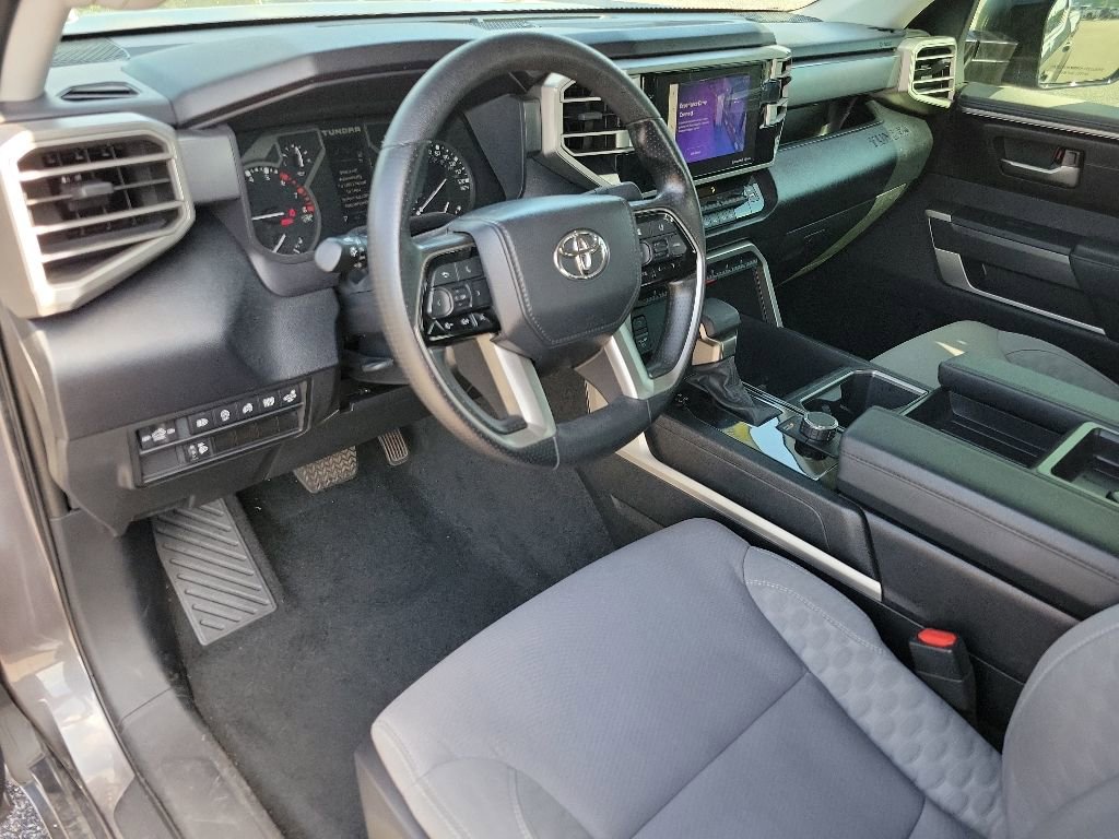 Used 2022 Toyota Tundra SR5 w/ Convenience Package RWD image 9