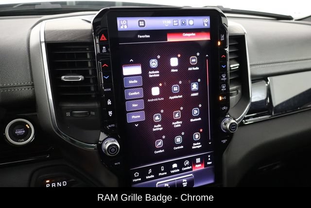 Used 2025 RAM 1500 Laramie AWD/4WD image 37