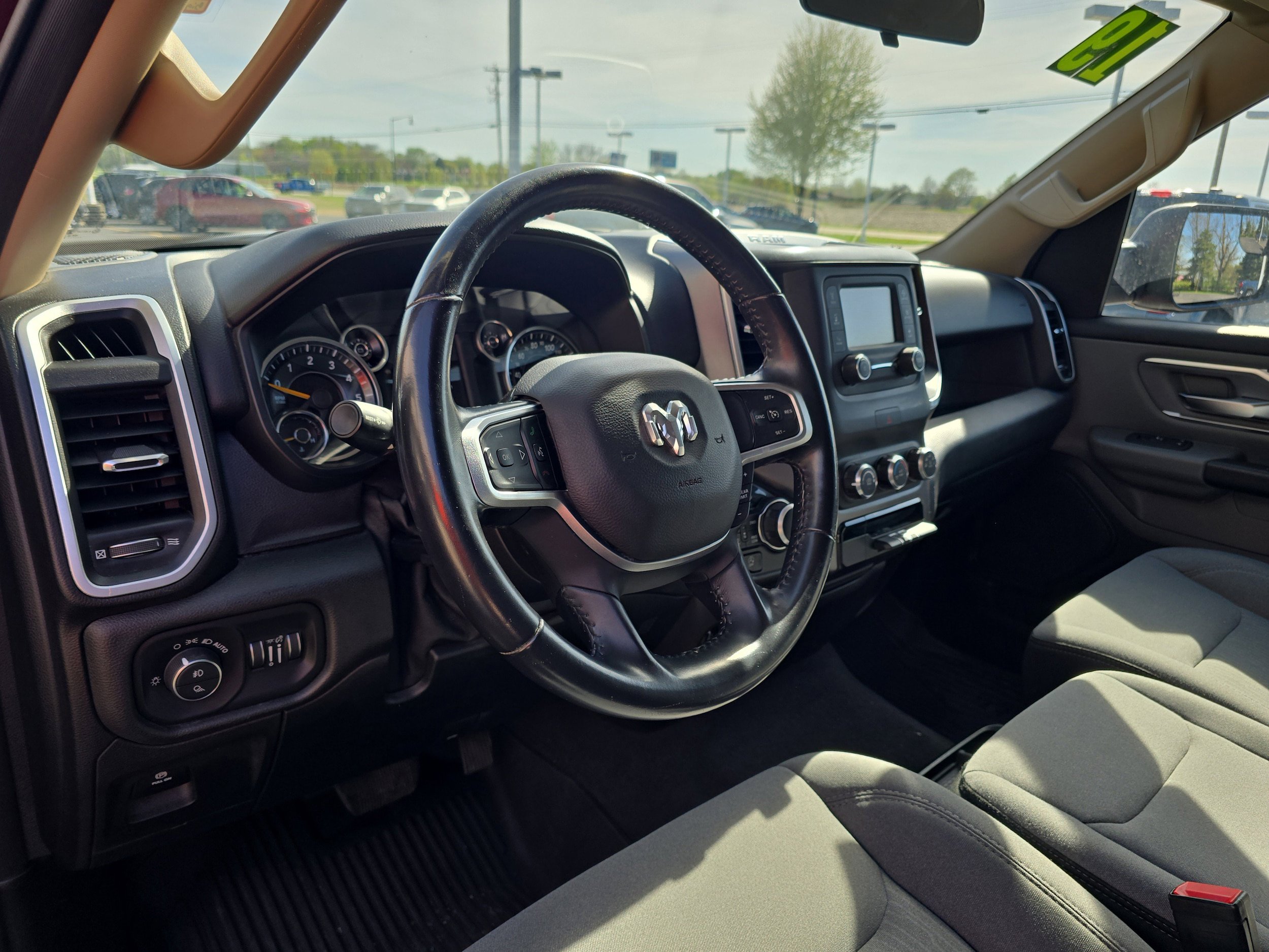 Used 2019 RAM 1500 Big Horn AWD/4WD image 11