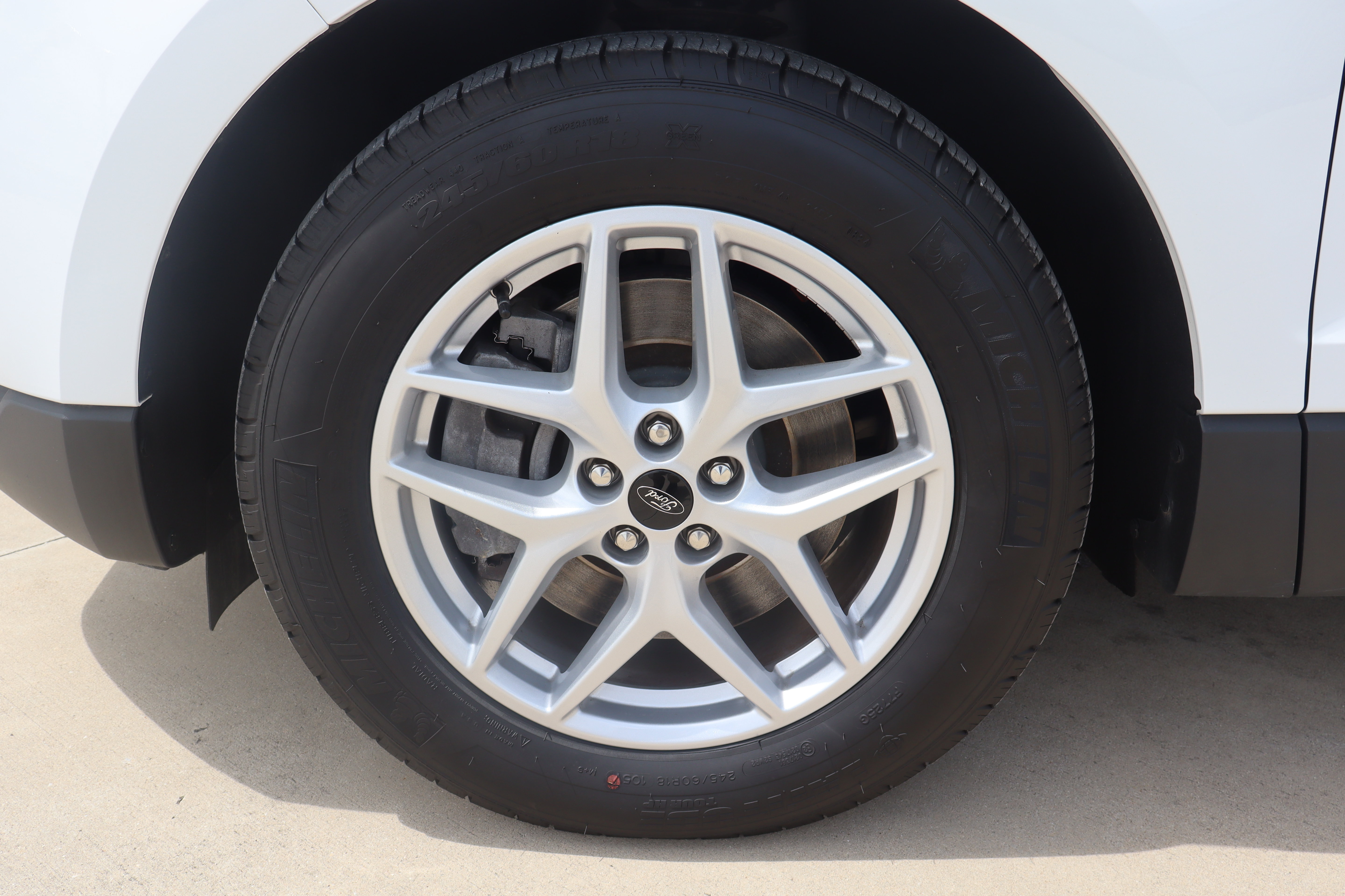 Used 2024 Ford Edge SEL w/ Convenience Package AWD/4WD image 30