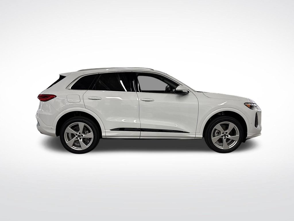 New 2026 Audi Q5 Premium Plus AWD/4WD image 6