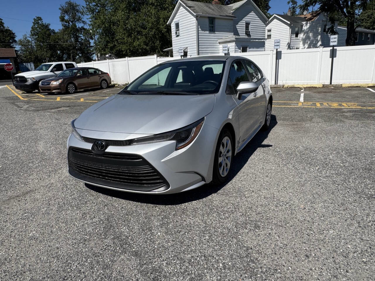 Used 2023 Toyota Corolla LE image 22