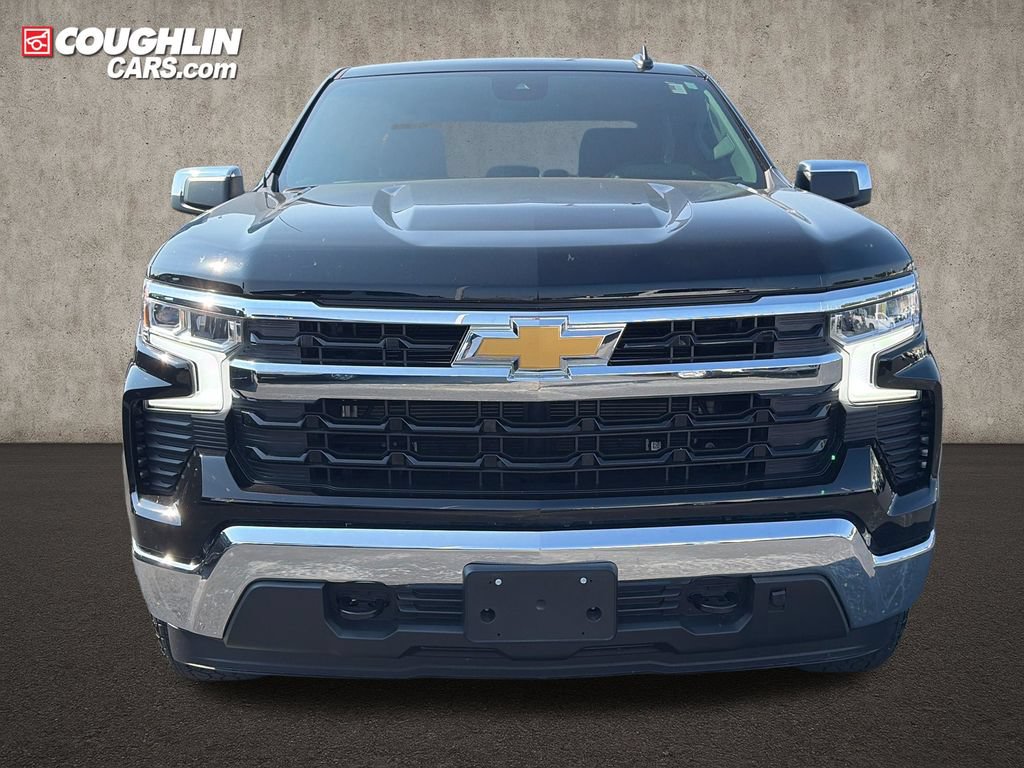 Used 2024 Chevrolet Silverado 1500 LT w/ Z71 Off-Road Package AWD/4WD image 4