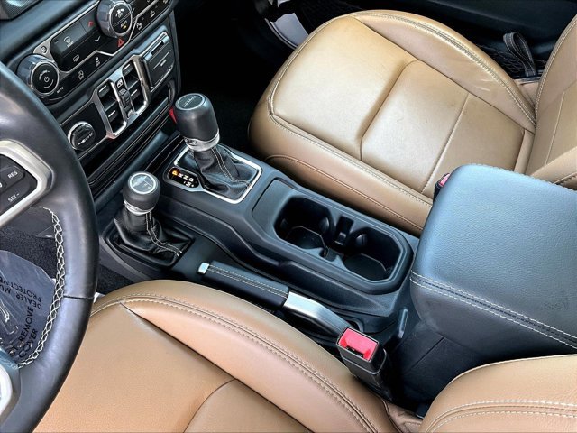 Used 2021 Jeep Gladiator Overland AWD/4WD image 15