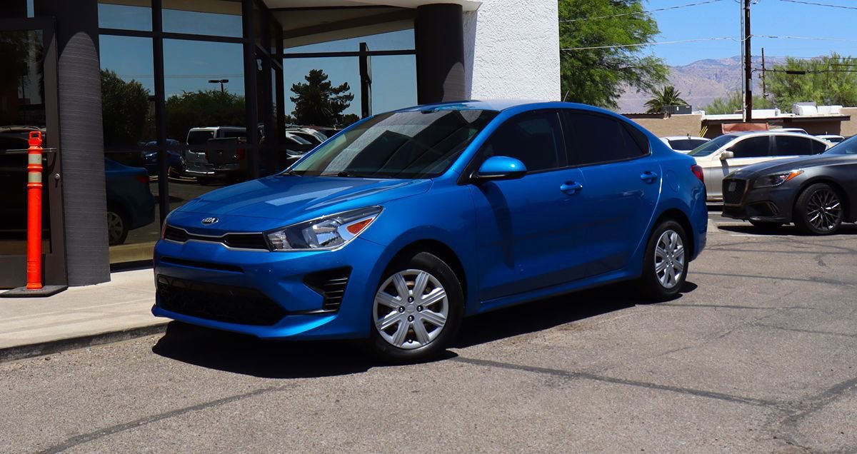 Used 2021 Kia Rio S FWD image 2