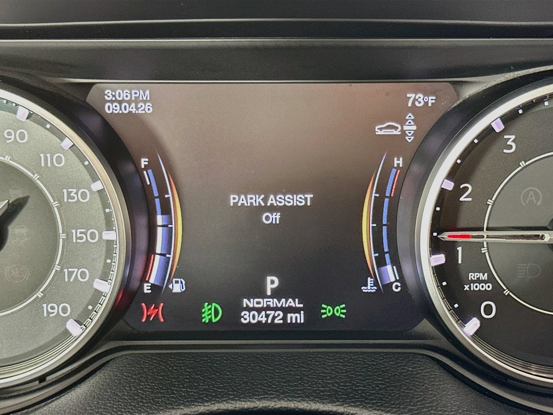 Used 2021 Maserati Levante AWD/4WD image 13