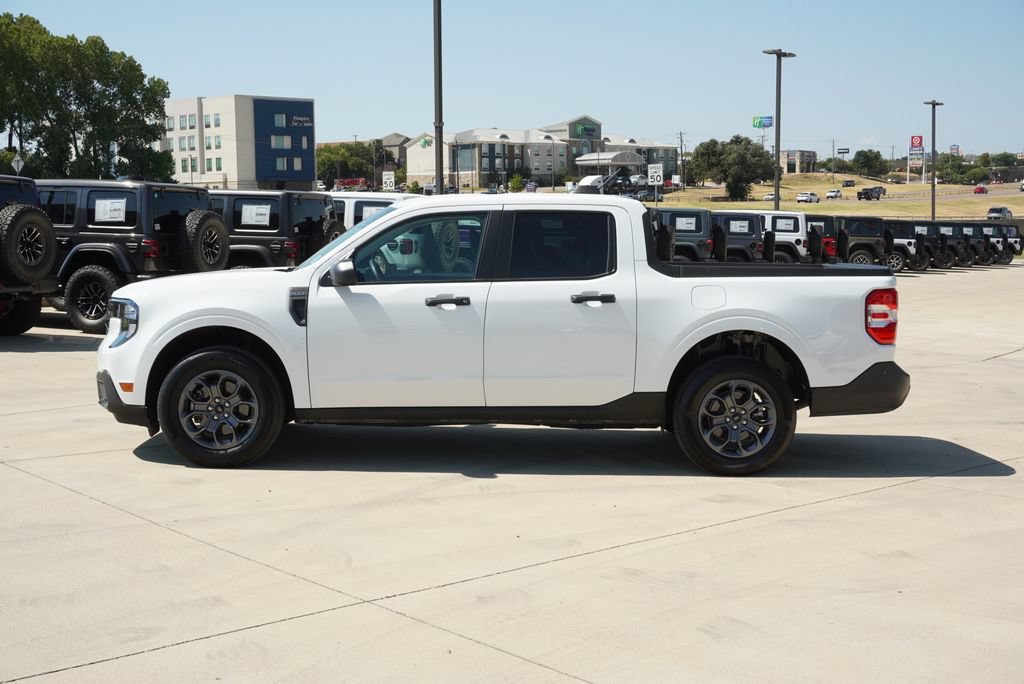 Used 2026 Ford Maverick XLT AWD/4WD image 2