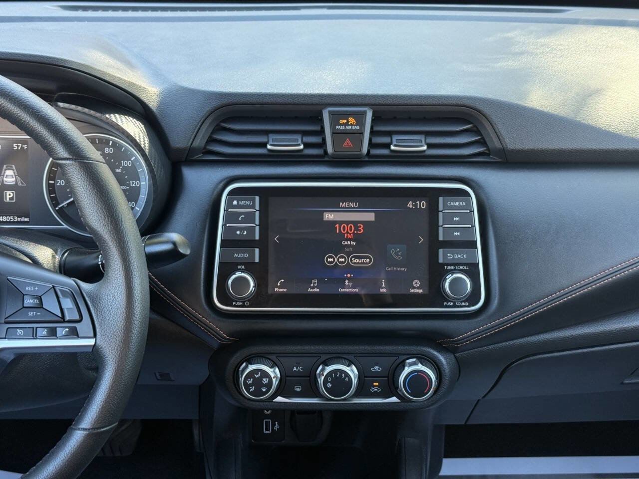 Used 2021 Nissan Versa SR image 11