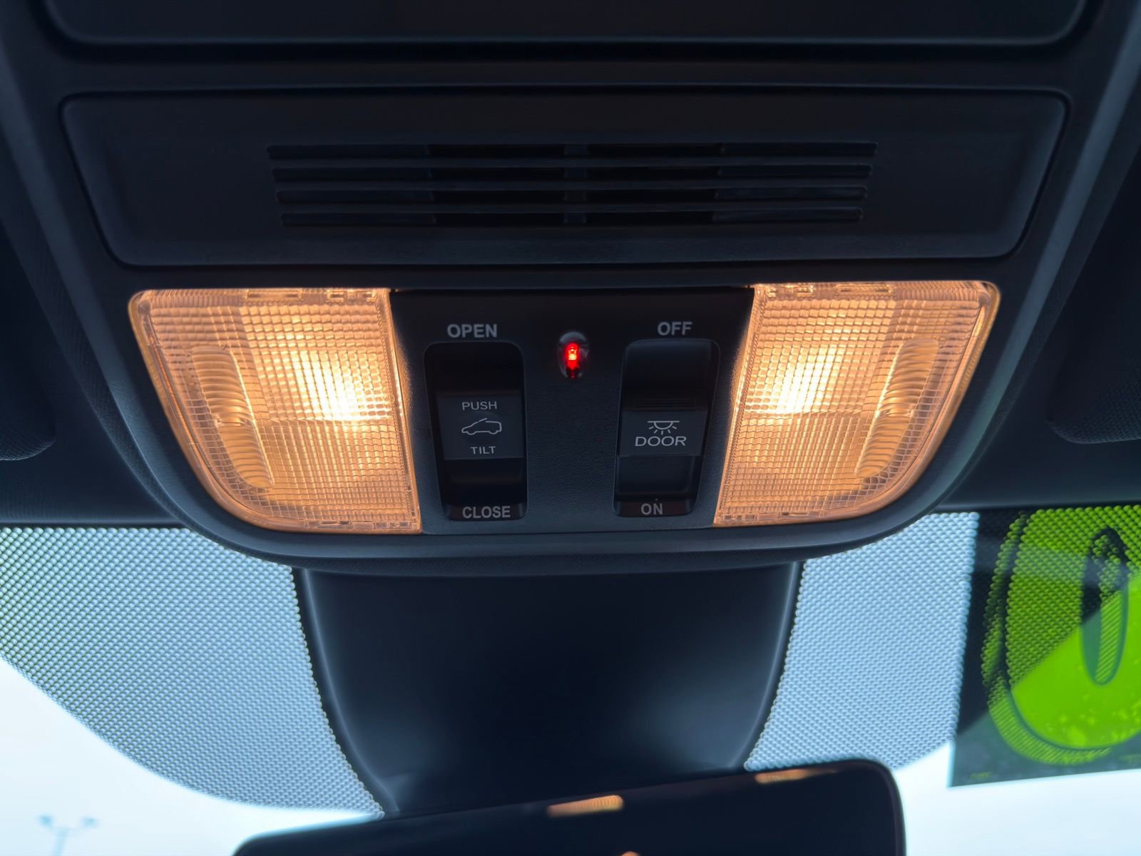 Used 2024 Honda Odyssey Sport image 29