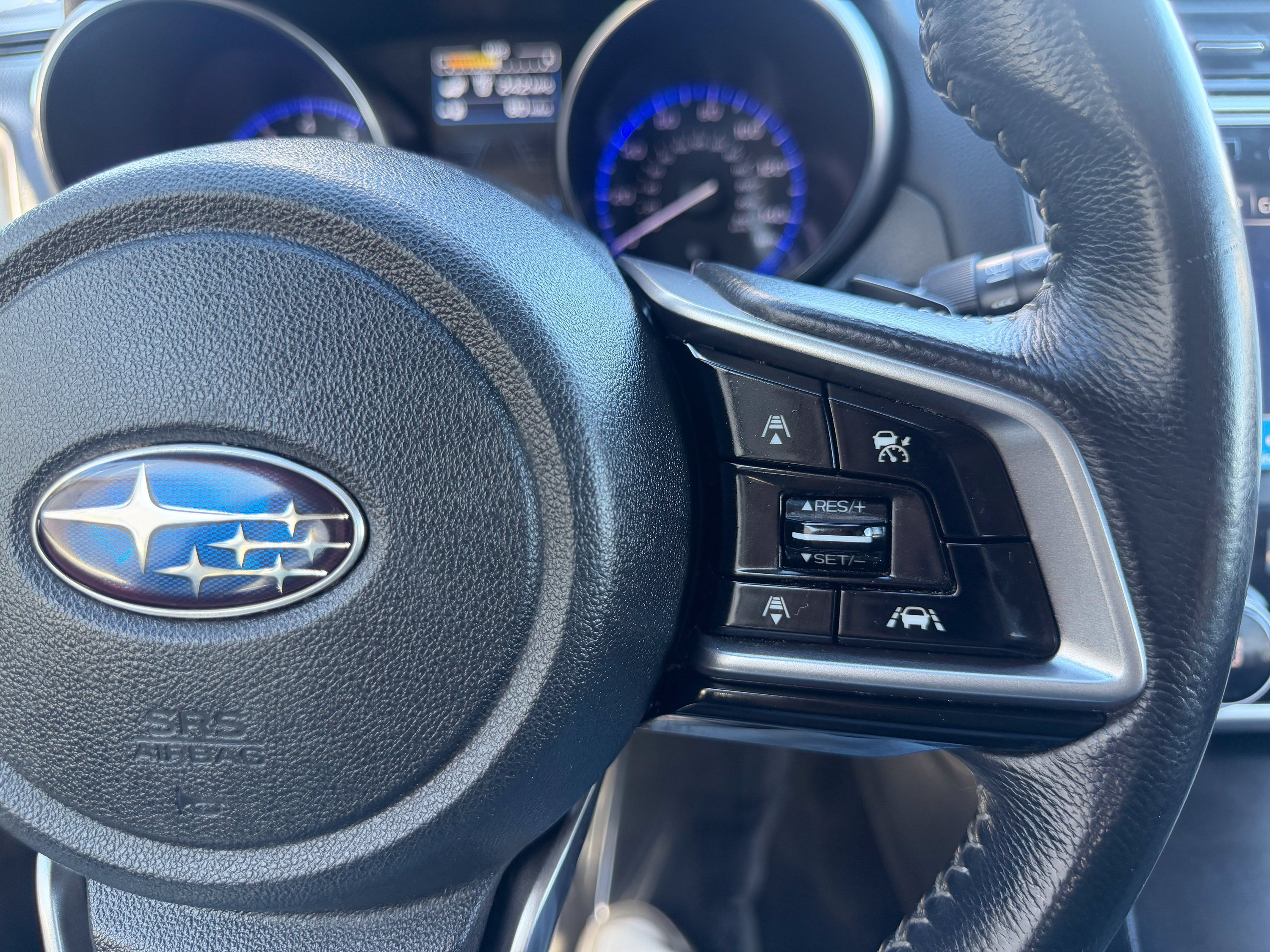 Used 2018 Subaru Outback 2.5i Limited AWD/4WD image 39