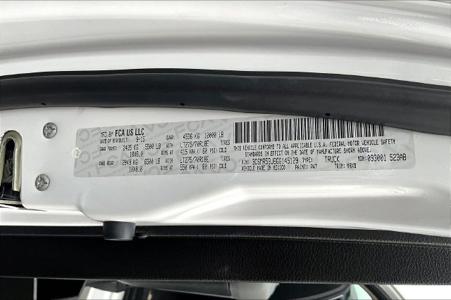 Used 2016 RAM 2500 SLT w/ Popular Equipment Group AWD/4WD image 14