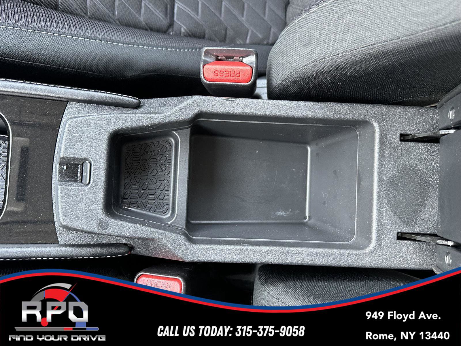 Used 2021 Nissan Kicks SV image 21