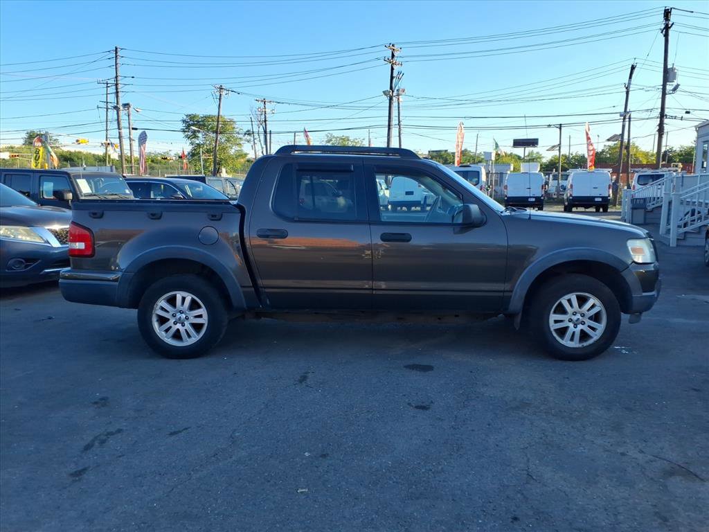 Used 2008 Ford Explorer Sport Trac XLT image 7