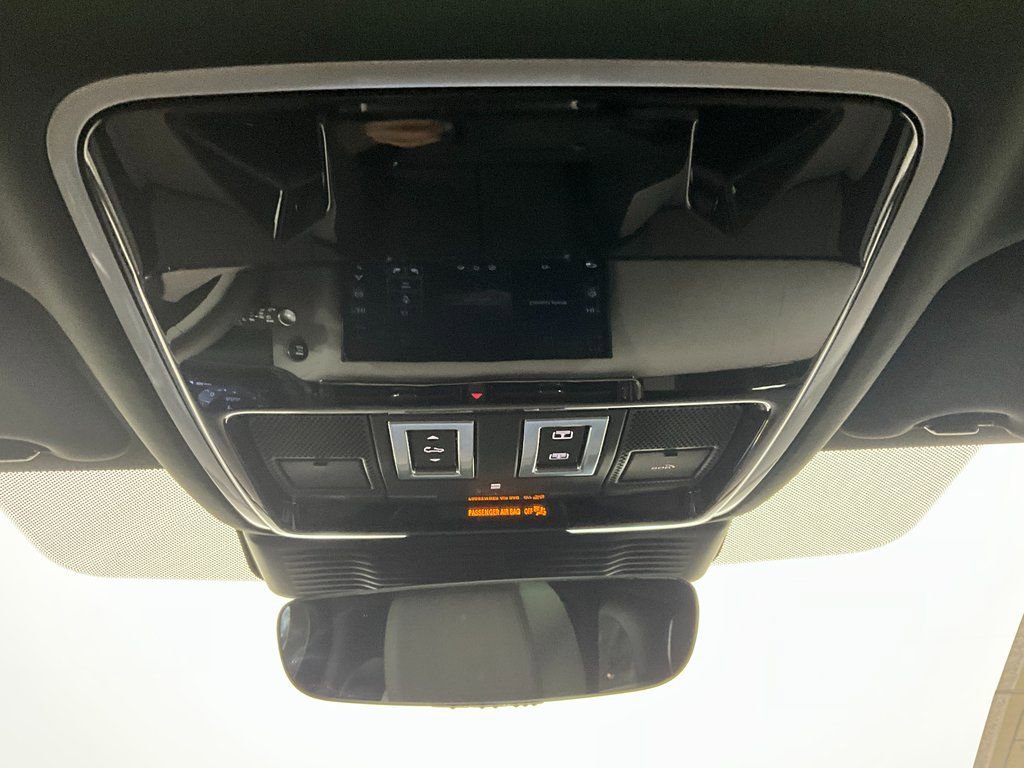 Used 2026 Land Rover Range Rover Velar S image 13