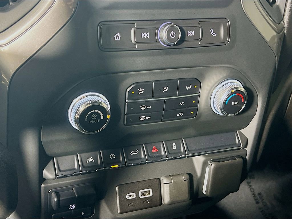 Used 2024 GMC Sierra 1500 Pro w/ Graphite Edition image 14